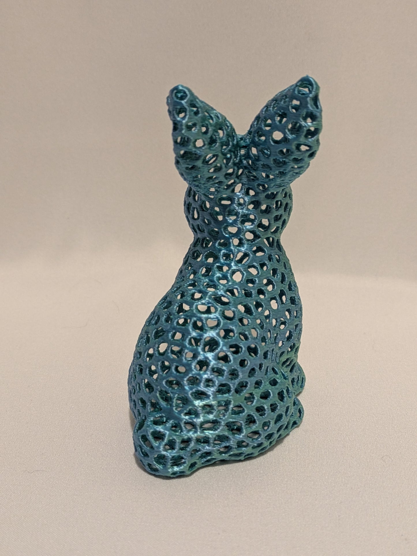 Bunny Mesh Pattern Decor